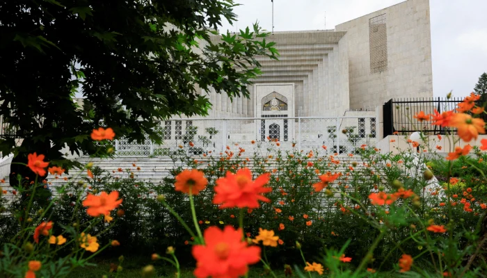 Supreme Court order on Imran Khan’s hospital transfer based on clear legal errors: review plea