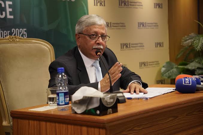 Pakistan warns India against attempt to alter strategic balance